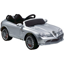 Электромобиль Mercedes-Benz SRL McLaren, серебристый Электромобиль Mercedes-Benz SRL McLaren, серебристый